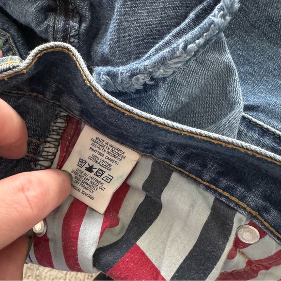 Tommy Hilfiger Denim Short Bundle - Picture 6 of 15